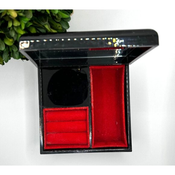 Vintage Japanese Lacquer Music Jewelry Box W/Mt. Fuji & Cherry Blossom Design - Picture 10 of 14